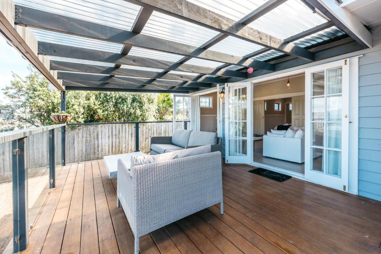 Pohutukawa Cottage, Waiheke Island Surfdale Екстер'єр фото